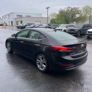 HYUNDAI ELANTRA LIMITED - 5