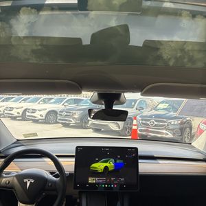 2024 Tesla MODEL Y LONG RANGE 缩略图 35