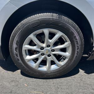 2021 Chevrolet EQUINOX LT — миниатюра 17
