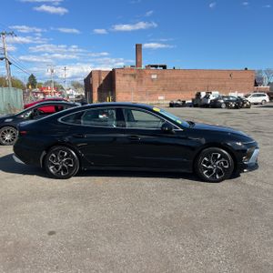 HYUNDAI SONATA SEL - 10