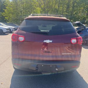 CHEVROLET TRAVERSE LT - 7