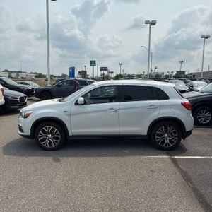 صورة 3 لـ 2016 Mitsubishi OUTLANDER SPORT 2.4 SE