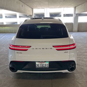 صورة 7 لـ 2023 Genesis GV70 2.5T STANDARD