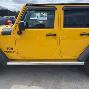 JEEP WRANGLER UNLIMITED X - 4