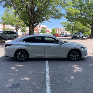 LEXUS ES 350 BASE - 10