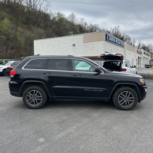 JEEP GRAND CHEROKEE LAREDO E - 10