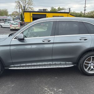MERCEDES-BENZ GLC-CLASS - 4