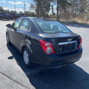 CHEVROLET SONIC LT AUTO - 5