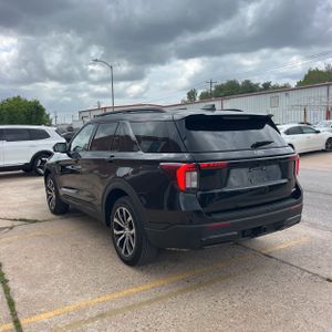 FORD EXPLORER ST-LINE - 4