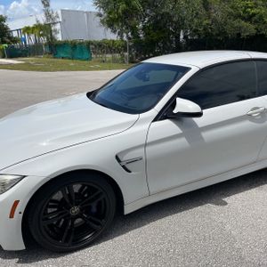 صورة 2 لـ 2016 BMW M4 BASE