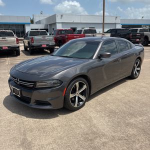 2017 Dodge CHARGER SE — фото 1