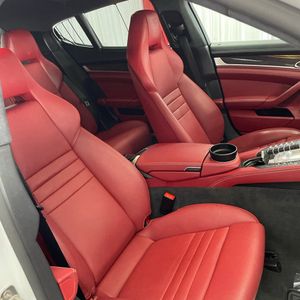 2016 Porsche PANAMERA GTS 照片 32