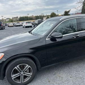 MERCEDES-BENZ GLC - 2