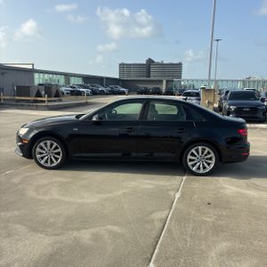 صورة 3 لـ 2018 AUDI A4 2.0T ULTRA PREMIUM