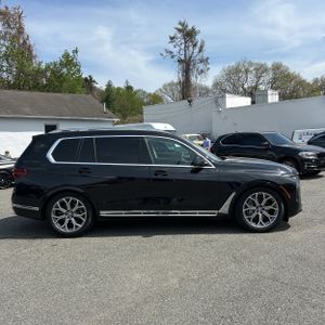 BMW X7 XDRIVE40I - 10