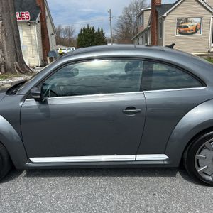 VOLKSWAGEN BEETLE TDI - 4
