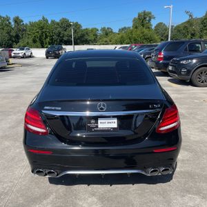 2019 Mercedes-BENZ E-CLASS AMG 照片 7