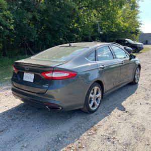 FORD FUSION SE - 8