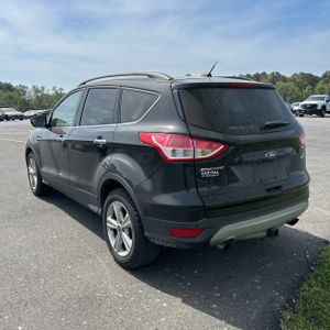 FORD ESCAPE SE - 5