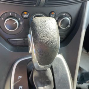 صورة 67 لـ 2013 FORD ESCAPE SE