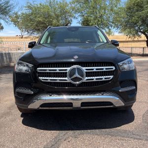 2025 Mercedes-BENZ GLE — миниатюра 14