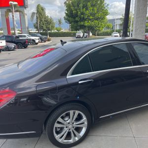 MERCEDES-BENZ S-CLASS - 9