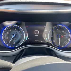 2025 Chrysler PACIFICA LIMITED — миниатюра 39