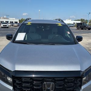 صورة 15 لـ 2022 Honda PASSPORT ELITE