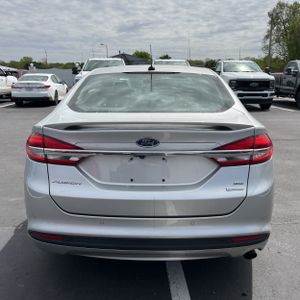 FORD FUSION SE - 7