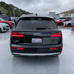 AUDI Q5 PREMIUM PLUS - 7