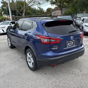 NISSAN ROGUE SPORT S - 5