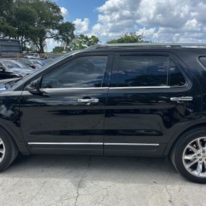 FORD EXPLORER LIMITED - 4