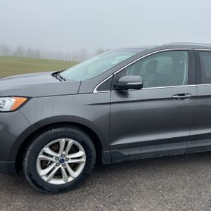 FORD EDGE SEL - 2