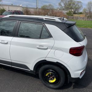 HYUNDAI VENUE LIMITED - 6