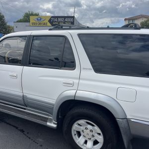 TOYOTA 4RUNNER - 6