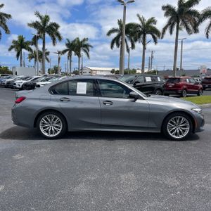 BMW 3 SERIES 330I - 10