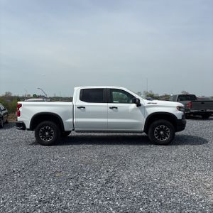 CHEVROLET SILVERADO 1500 ZR2 - 10