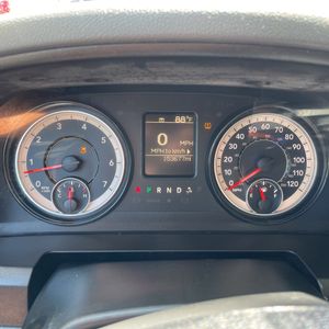 2019 RAM 1500 CLASSIC TRADESMAN 缩略图 38
