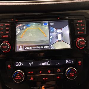 2015 Nissan ROGUE SL 照片 39