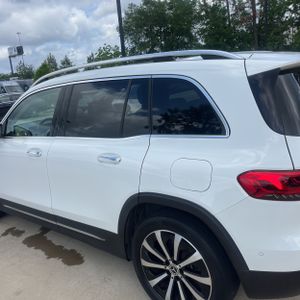 MERCEDES-BENZ GLB - 6