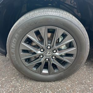صورة 17 لـ 2024 Lexus GX 550 PREMIUM