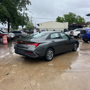 HYUNDAI ELANTRA SEL - 6