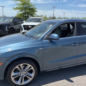 AUDI Q3 SPORT 2.0T SPORT PREMIUM - 2