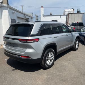 JEEP GRAND CHEROKEE LAREDO - 8