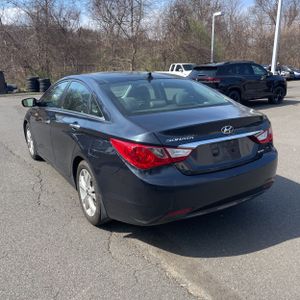HYUNDAI SONATA LIMITED - 5