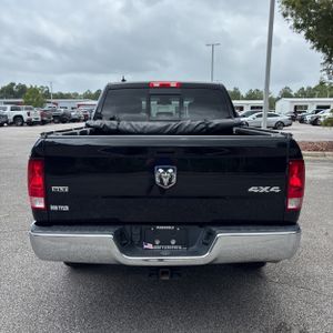 2023 RAM 1500 CLASSIC SLT — фото 6
