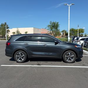 2020 KIA SORENTO LX V6 — фото 10