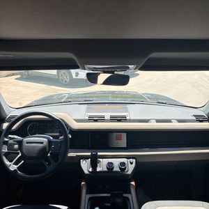 صورة مصغرة 37 لـ 2023 LAND Rover DEFENDER 110 X-DYNAMIC SE