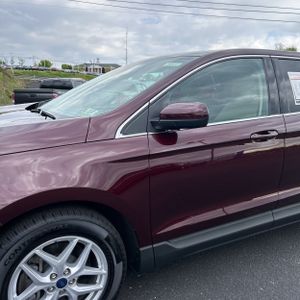 FORD EDGE SEL - 2