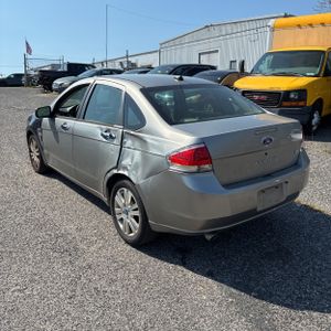 FORD FOCUS SE - 4